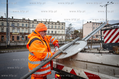 Demontaż znaków ograniczających prędkość do 50...