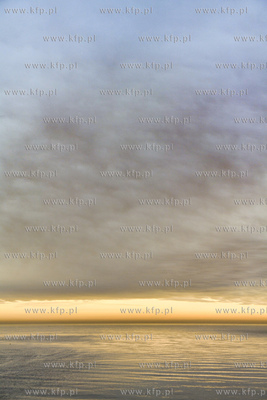 Zatoka Gdańska o poranku. 23.01.2021 fot. Paweł Marcinko...