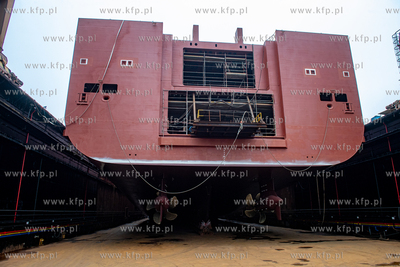 Gdańska Stocznia Remontowa im. J. Piłsudskiego. Wodowanie...