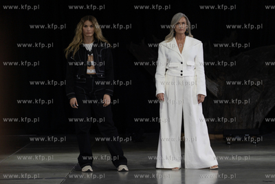 Pokaz mody i bursztynu AMBER Vibes podczas międzynarodowych...