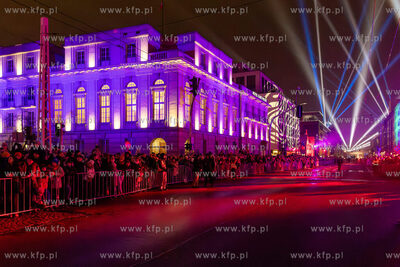 100 - lecie Gdyni. Urodzinowy spektakl uliczny GDYNIA...