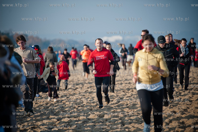 Gdansk. Plaza w Brzeznie. Gdansk Biega 2011.
Na start...