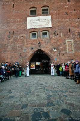 Gdansk. Plac miedzy Złota Brama a Wieza Wiezienna....