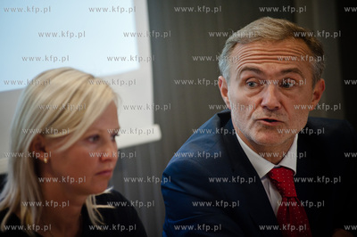 Gdynia. Infobox. Konferencja prasowa prezentujaca Gdynski...