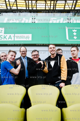 Gdansk. Stadion PGE Arena. Spotkanie mlodych raperow...