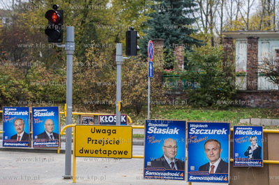 Gdynia. Kampania wyborcza do samorzadu. Plakaty wyborcze...