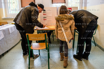 Gdansk. Kielpino Gorne. Obwodowa Komisja Wyborcza nr....