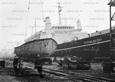 Remont transatlantyka Stefan Batory w Gdańskiej Stoczni...