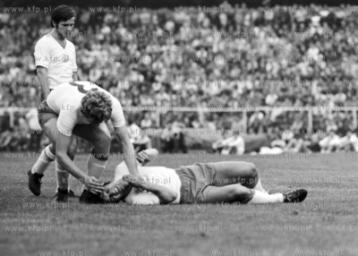 Mecz pomiędzy reprezentacjami Polski i ZSRR na stadionie...