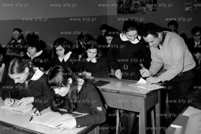 Lekcja w III LO w Gdańsku. 
01.1970
0002840z_styczen1970
Fot....