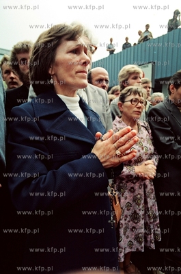 Strajk w Stoczni Gdanskiej im. Lenina Nz. Anna Walentynowicz...