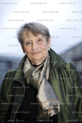 Nagroda Literacka Gdynia 2009. Laureatka Maria Poprzecka...