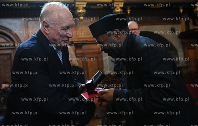 Gdansk. Dwor Artusa. Wreczenie Medali sw. Wojciecha...