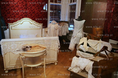 Muzeum Sopotu. Otwarcie wystawy Modna Pani u Wod (...