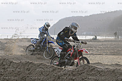 XX Final WOSP w Gdyni. Zawody Motocrossowe na Plazy...