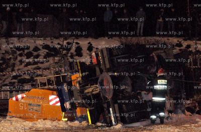 Gdynia. Wypadek na ulicy Wielkopolskiej. Piaskarka...