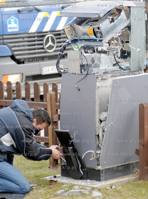 Gdynia Chwarzno. Okolo godz. 4:00 nieznani sprawcy...