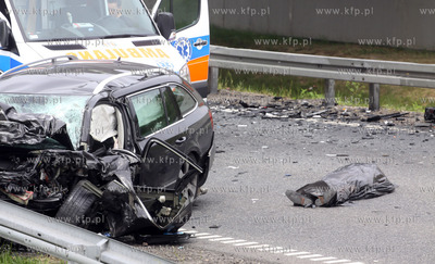 W wypadku samochodowym na obwodnicy Chojnic zginal...