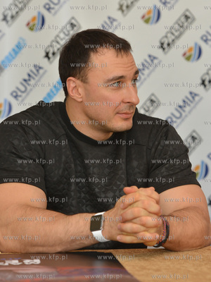 Do Rumi przyjechal wczoraj Alexey Voevoda - Rosja (na...