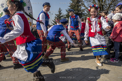 Odsloniecie "Kociewskiej pisanki". Duza, bardzo duza,...
