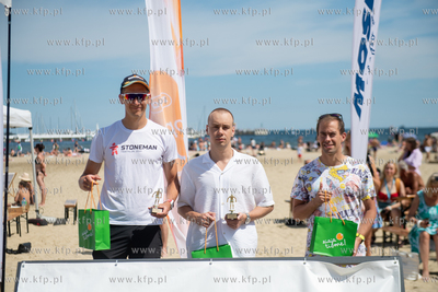 Wyścig pływacki dookoła mola w Sopocie. 20.07.2024....