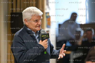 Miejska Biblioteka Publiczna w Sopocie. Sopoteka. Projekt...