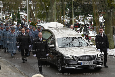 Cmentarz Witomiński w Gdyni. Uroczystości pogrzebowe...