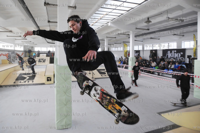Gdansk. W jednej z hal na terenach byłej Stoczni Gdanskiej...