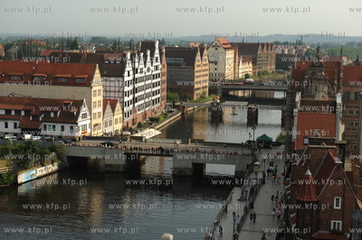 Gdansk, widok z wiezy Muzeum Archeologicznego na Motlawe,...