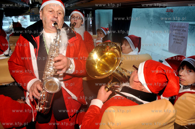 Szymbark na Kaszubach. VI Ogolnopolski Zjazd Swietych...