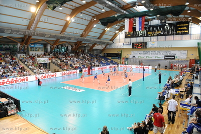 Sopot. Hala 100-lecia.  Towarzyski dwumecz Siatkarskiej...