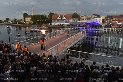 Gdańsk. Uroczyste otwarcie kładki na Ołowiankę....