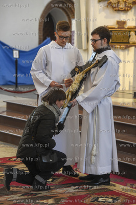 Gdańsk. Bazylika Mariacka. Liturgia Męki Pańskiej,...