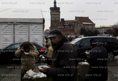 Gdansk Targ Weglowy. Wigilia dla ubogich i potrzebujacych.
24.12.2009
fot....
