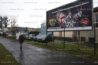 Reklamy przy ul.Czarny Dwór w Gdańsku.
25.01.2018
fot....
