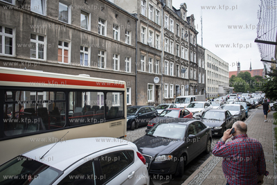 Skrzyżowanie ulic Rzeźnickiej i Jana Augustyńskiego....
