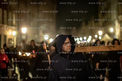 VII Nocne misterium krzyża w Gdańsku inspirowane...