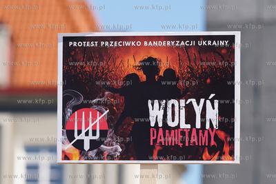 Targ Rybny w Gdańsku Protest aktywistów z Fundacji...