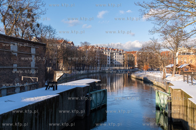 Gdańsk. Śródmieście, Kamienna Śluza na Nowej Motławie....