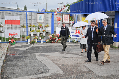 Gdansk. Plac Solidarnosci. Wizyta Komitetu Stalych...