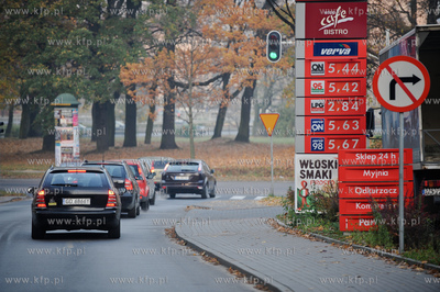 Gdansk. Stacja Paliw Orlen.
07.11.2011
fot. Mateusz...