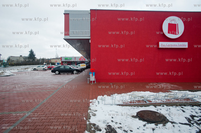 Gdansk. Osowa. Czerwona Torebka - siec pasazy handlowych...