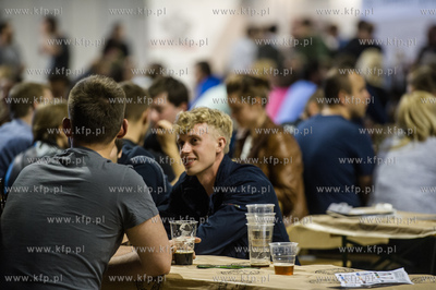 Miedzynarodowe Targi Gdanskie Amber Expo. Hevelka -...