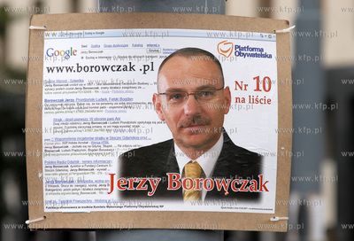 Plakaty wyborcze Jerzego Borowczaka z PO, porozwieszane...