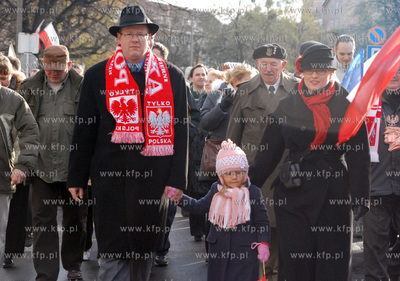 Dzien Niepodleglosci w Gdansku - barwna parada ulicami...