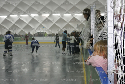 Oficjalne otwarcie lodowiska na placu koncertowym przy...