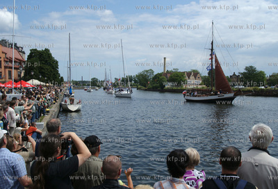 Gdansk. Baltic Sail. Parada jachtow po Motlawie.
Nz....