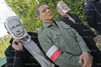 Gdansk, al. Grunwaldzka. Happening Pomorskiego Okregu...