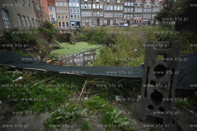 Plot zaslaniajacy wyniki prac archeologicznych prowadzonych...