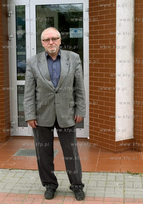 Ustka

Jerzy Kolakowski nie jest juz prezesem spolki...